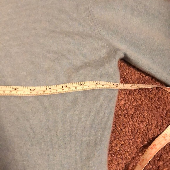 Cashmere turtleneck - Picture 8 of 8